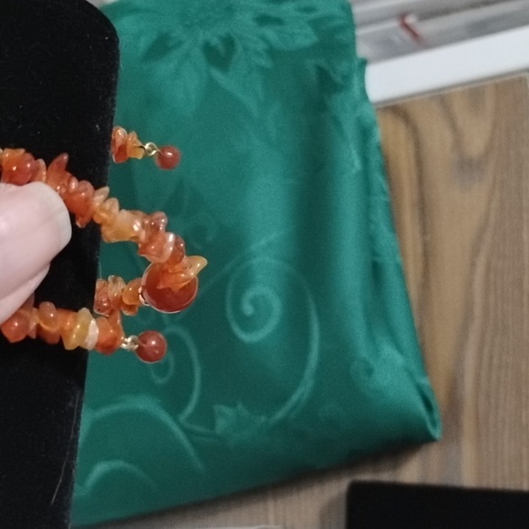 🎃Hand Crafted Carnelian And Gold Plated Beaded Bracelet🎃 - Picture 4 of 6
